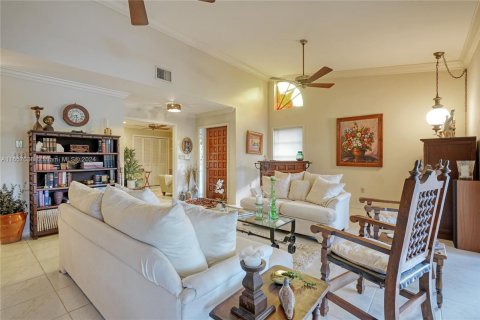 Casa en venta en Deerfield Beach, Florida, 3 dormitorios, 167.97 m2 № 1357303 - foto 19