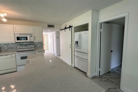 Copropriété à louer à Weston, Floride: 3 chambres, 114.36 m2 № 1357302 - photo 10