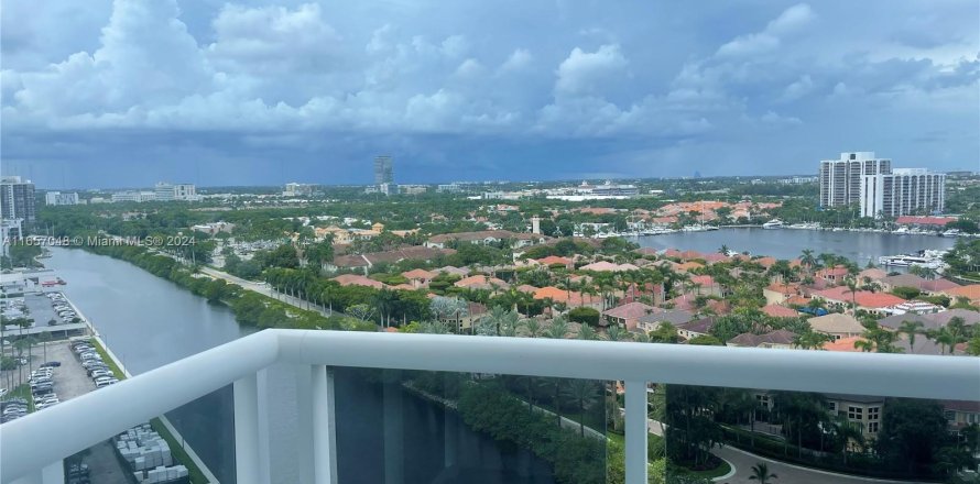 Condo in Aventura, Florida, 2 bedrooms  № 1357301