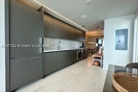 Condominio en venta en Miami, Florida, 3 dormitorios, 103.12 m2 № 1402921 - foto 9