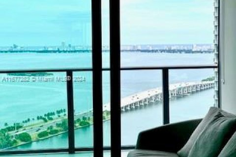 Condominio en venta en Miami, Florida, 3 dormitorios, 103.12 m2 № 1402921 - foto 20