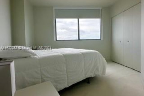 Condominio en venta en Miami, Florida, 3 dormitorios, 103.12 m2 № 1402921 - foto 17