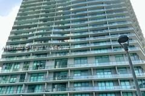 Condominio en venta en Miami, Florida, 3 dormitorios, 103.12 m2 № 1402921 - foto 1