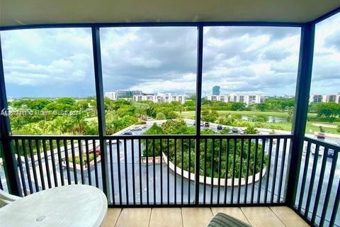 Condominio en venta en Aventura, Florida, 2 dormitorios, 115.01 m2 № 1402962 - foto 5