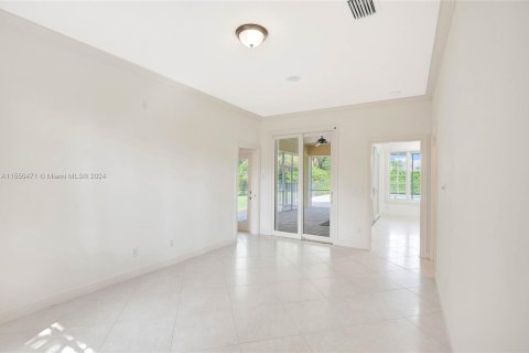 Villa ou maison à vendre à Jupiter, Floride: 4 chambres, 334.54 m2 № 1071116 - photo 29