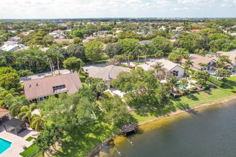 Villa ou maison à vendre à Boca Raton, Floride: 4 chambres, 298.03 m2 № 1072677 - photo 4
