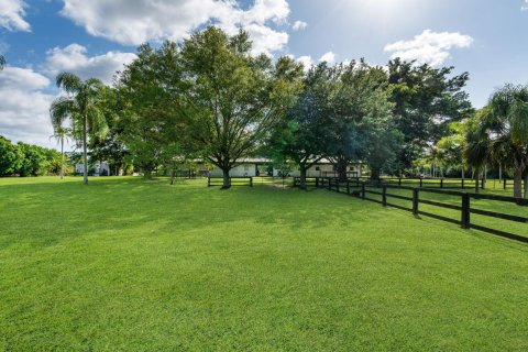 Villa ou maison à vendre à Jupiter, Floride: 4 chambres, 116.03 m2 № 1072771 - photo 3