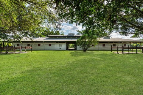 Villa ou maison à vendre à Jupiter, Floride: 4 chambres, 116.03 m2 № 1072771 - photo 4