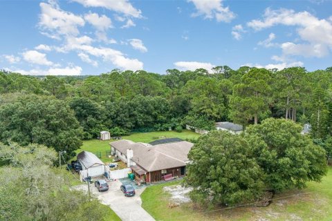 Villa ou maison à vendre à Cocoa, Floride: 4 chambres, 329.62 m2 № 1386653 - photo 2