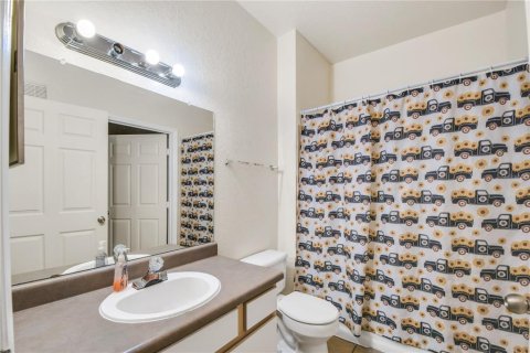 Condo in Orlando, Florida, 3 bedrooms  № 1386694 - photo 15