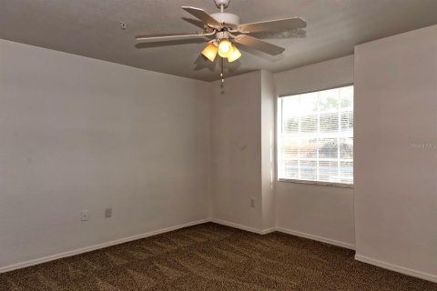 Condo in Orlando, Florida, 2 bedrooms  № 1327011 - photo 8