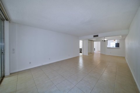 Copropriété à vendre à Boca Raton, Floride: 2 chambres, 120.77 m2 № 1175336 - photo 30