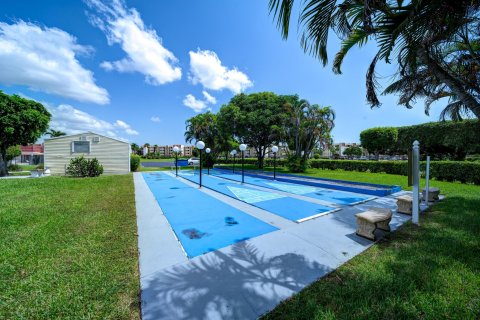 Copropriété à vendre à Boca Raton, Floride: 2 chambres, 120.77 m2 № 1175336 - photo 13