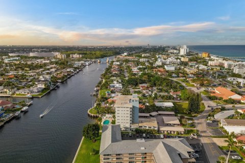 Condo in Deerfield Beach, Florida, 2 bedrooms  № 1175361 - photo 4