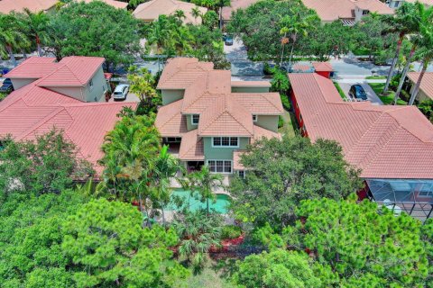 Villa ou maison à vendre à Jupiter, Floride: 4 chambres, 290.04 m2 № 1207544 - photo 1