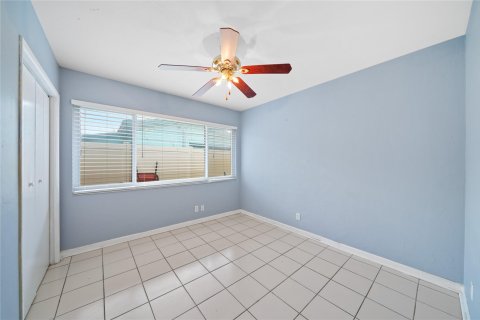 House in Fort Lauderdale, Florida 3 bedrooms, 140.56 sq.m. № 1055082 - photo 14