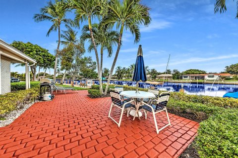 Condo in Pompano Beach, Florida, 1 bedroom  № 1071316 - photo 8