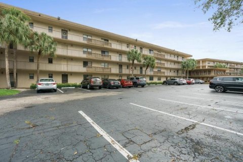 Condo in Boca Raton, Florida, 2 bedrooms  № 1071315 - photo 15