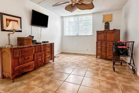 Copropriété à vendre à Sunrise, Floride: 1 chambre, 86.68 m2 № 1397056 - photo 3