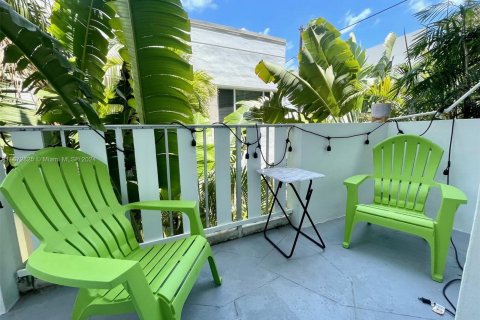 Condo in Miami Beach, Florida, 1 bedroom  № 1397008 - photo 29