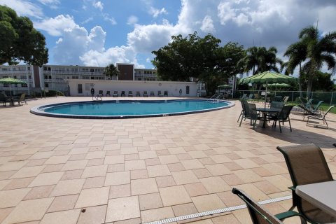 Condominio en venta en West Palm Beach, Florida, 2 dormitorios, 103.12 m2 № 1022133 - foto 19