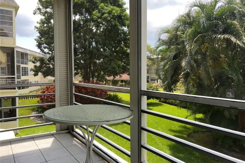 Condominio en venta en Lauderhill, Florida, 2 dormitorios, 80.82 m2 № 1206196 - foto 28