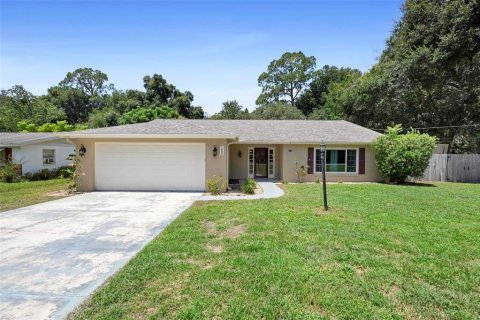 House in DeLand, Florida 3 bedrooms, 197.7 sq.m. № 1299974 - photo 3