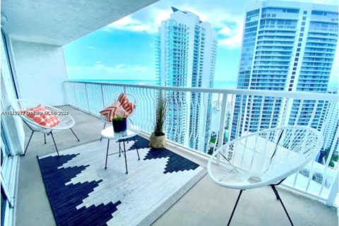 Condominio en venta en Miami, Florida, 1 dormitorio, 68.75 m2 № 1419989 - foto 7