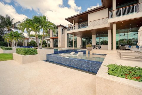 Villa ou maison à vendre à Fort Lauderdale, Floride: 6 chambres, 846.53 m2 № 1077338 - photo 23