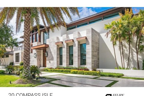 Villa ou maison à vendre à Fort Lauderdale, Floride: 6 chambres, 846.53 m2 № 1077338 - photo 1
