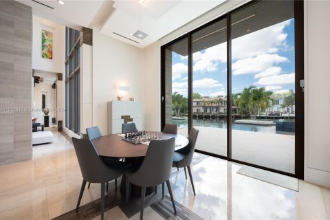 Villa ou maison à vendre à Fort Lauderdale, Floride: 6 chambres, 846.53 m2 № 1077338 - photo 20