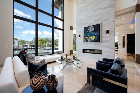 Villa ou maison à vendre à Fort Lauderdale, Floride: 6 chambres, 846.53 m2 № 1077338 - photo 9
