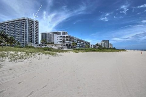Condominio en venta en Pompano Beach, Florida, 2 dormitorios, 104.52 m2 № 1160012 - foto 24
