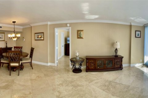 Copropriété à vendre à Pompano Beach, Floride: 2 chambres, 104.52 m2 № 1160012 - photo 19