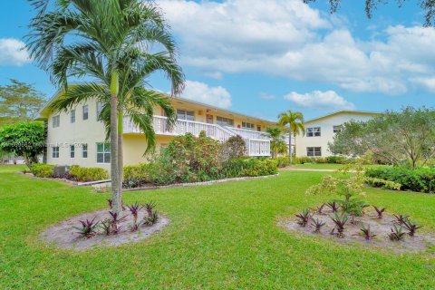 Copropriété à vendre à Deerfield Beach, Floride: 2 chambres, 76.18 m2 № 1031116 - photo 4