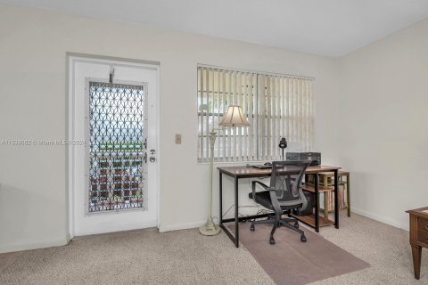 Copropriété à vendre à Deerfield Beach, Floride: 2 chambres, 76.18 m2 № 1031116 - photo 7