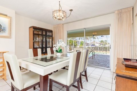 Villa ou maison à vendre à Punta Gorda, Floride: 3 chambres, 208.84 m2 № 1219932 - photo 9