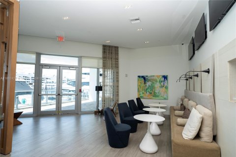 Condominio en venta en North Miami Beach, Florida, 2 dormitorios, 156.26 m2 № 1375848 - foto 28