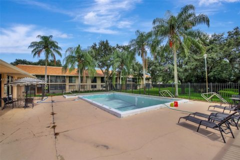 Copropriété à vendre à Hollywood, Floride: 1 chambre, 60.39 m2 № 1331267 - photo 25