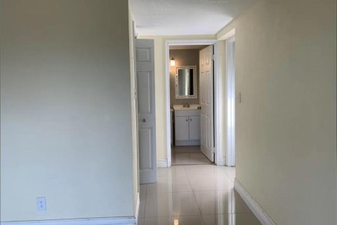 Copropriété à vendre à Lauderhill, Floride: 2 chambres, 102.66 m2 № 1031892 - photo 10