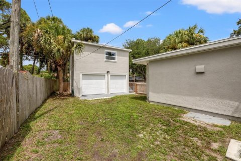 Villa ou maison à louer à Saint Petersburg, Floride: 4 chambres, 172.71 m2 № 1352300 - photo 19