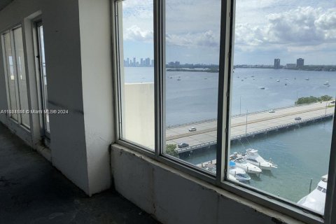 Condominio en venta en North Bay Village, Florida, 3 dormitorios № 1398017 - foto 7