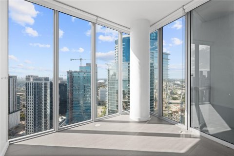 Condominio en venta en Miami, Florida, 2 dormitorios, 122.17 m2 № 1356770 - foto 16