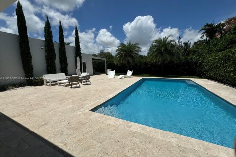 Villa ou maison à vendre à South Miami, Floride: 4 chambres, 307.23 m2 № 1231012 - photo 17