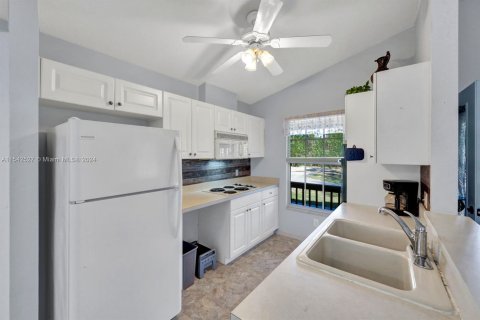 Villa ou maison à vendre à Naples, Floride: 4 chambres № 1040270 - photo 15