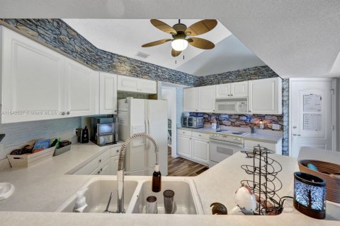 Villa ou maison à vendre à Naples, Floride: 4 chambres № 1040270 - photo 17