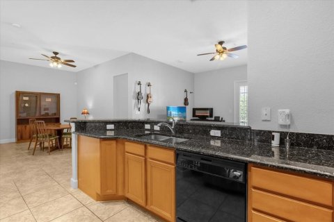 Condo in Orlando, Florida, 2 bedrooms  № 1303845 - photo 7