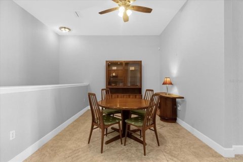 Copropriété à vendre à Orlando, Floride: 2 chambres, 132.76 m2 № 1303845 - photo 4