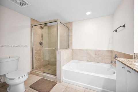 Condo in Fort Lauderdale, Florida, 1 bedroom  № 1360298 - photo 17