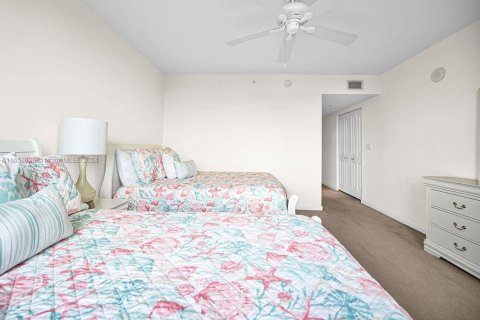 Condo in Fort Lauderdale, Florida, 1 bedroom  № 1360298 - photo 22